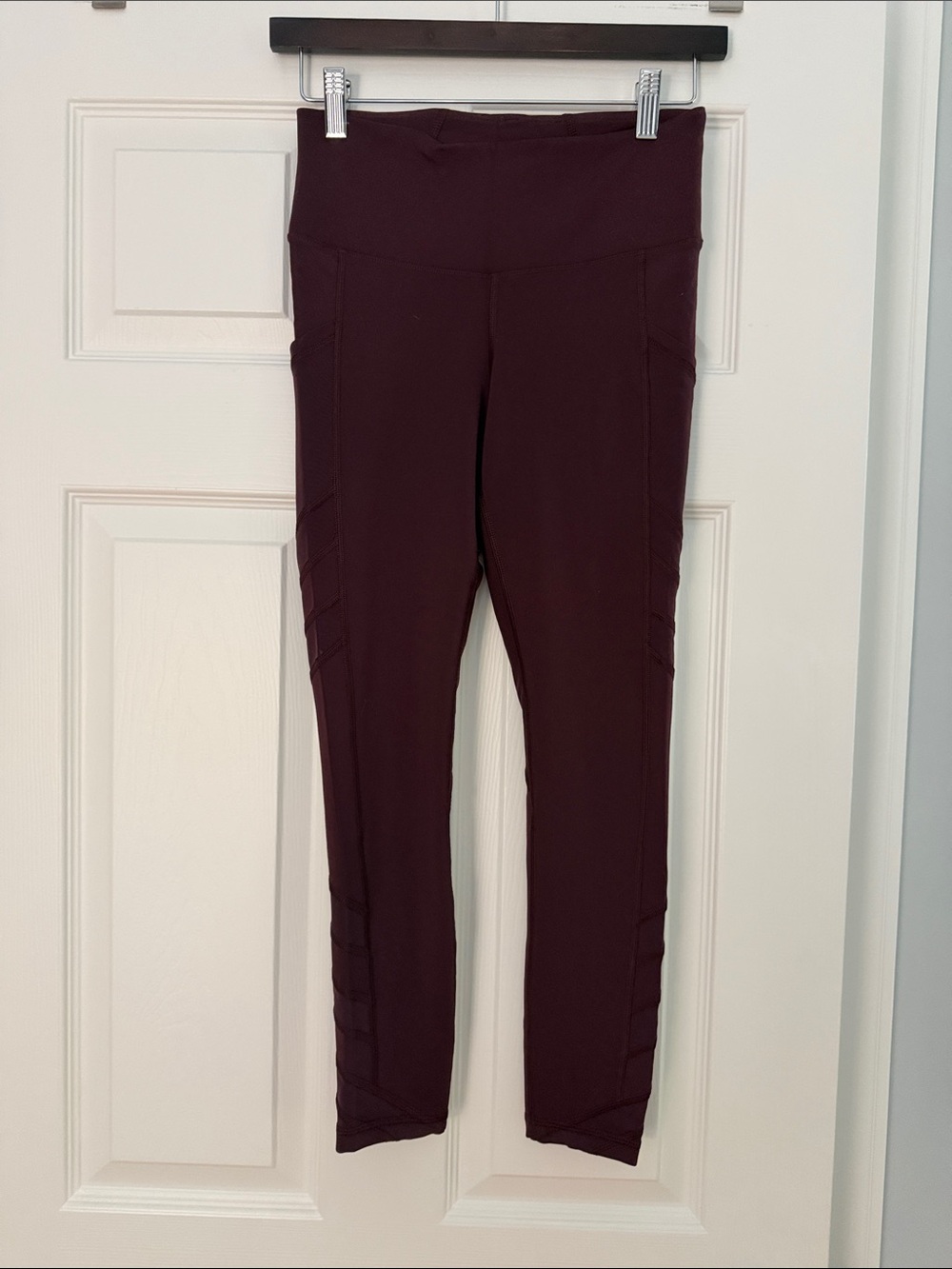 Athleta High-Rise 7/8 Performance Leggings - Burgundy